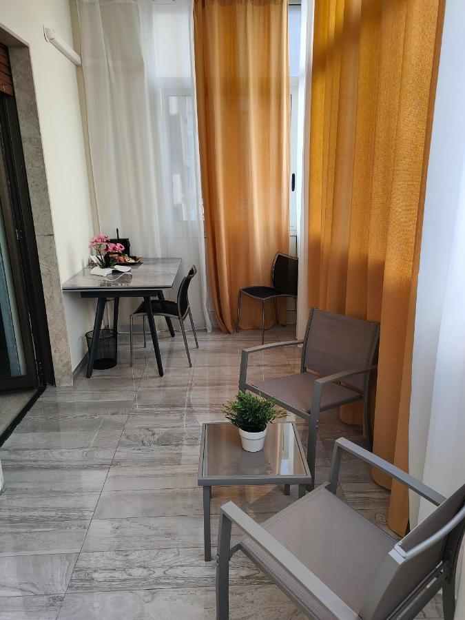 B&B Altrasia Catania Bagian luar foto