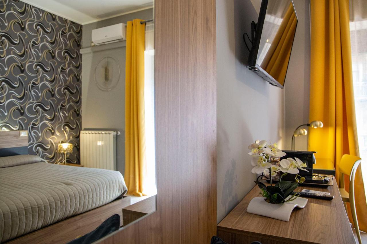 B&B Altrasia Catania Bagian luar foto