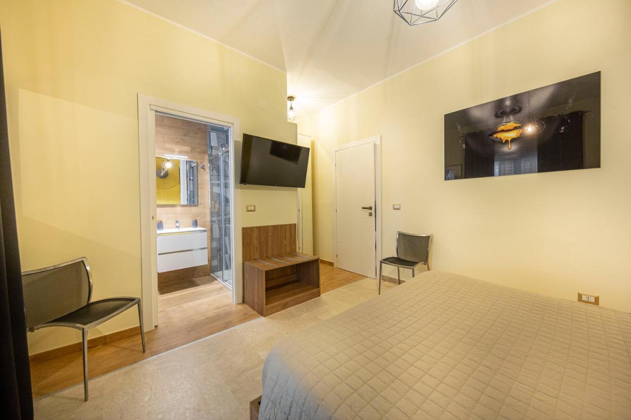 B&B Altrasia Catania Bagian luar foto